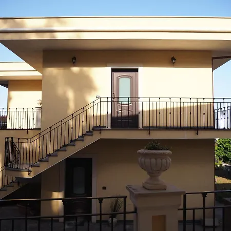 Viaggio In Sicilia 3*